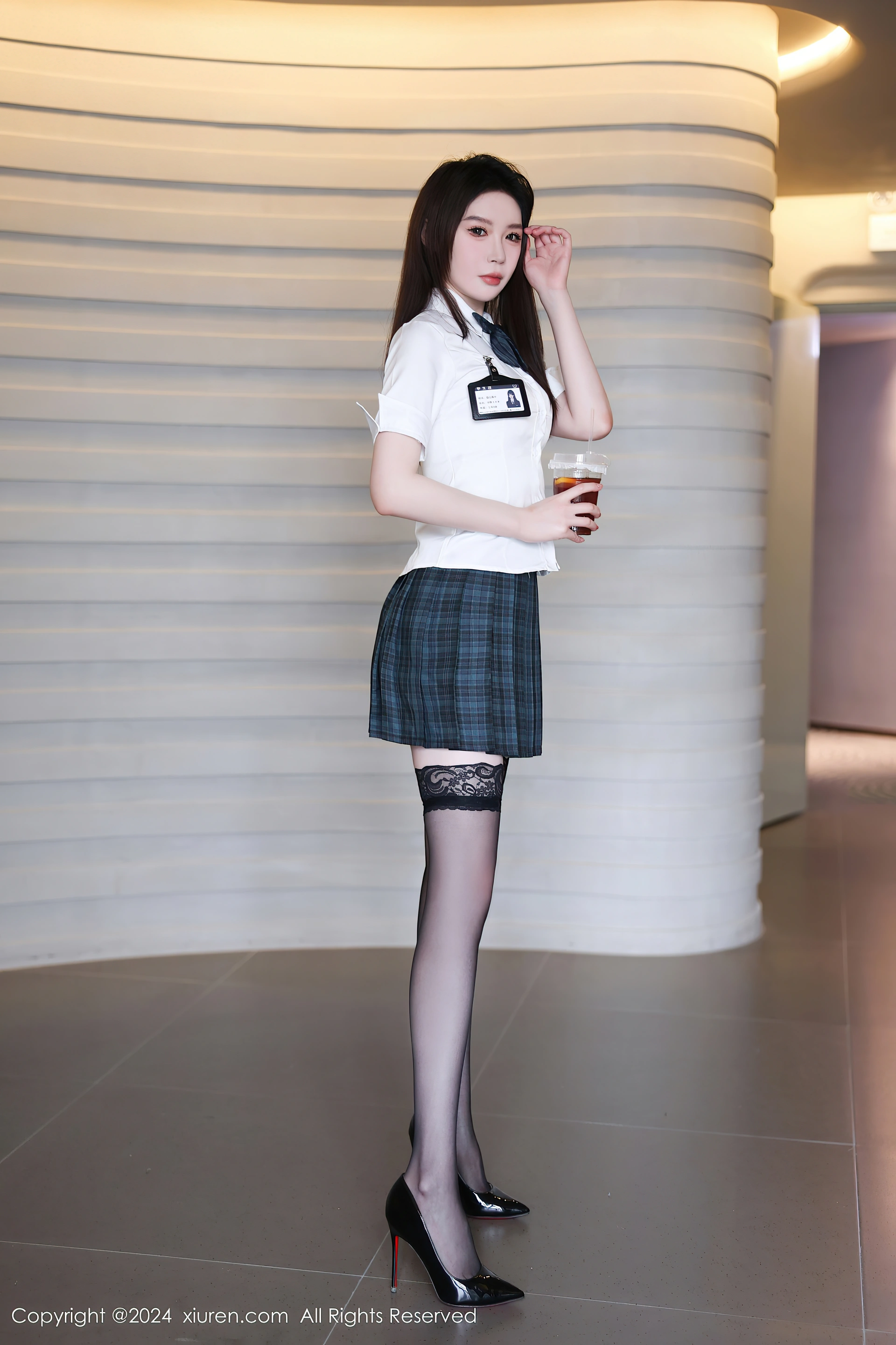 [Xiuren秀人网]2024.08.27 NO.9074 梦心玥 1